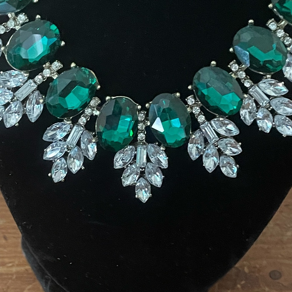 Emerald Crystal Statement Necklace - Deep Green Sparkle